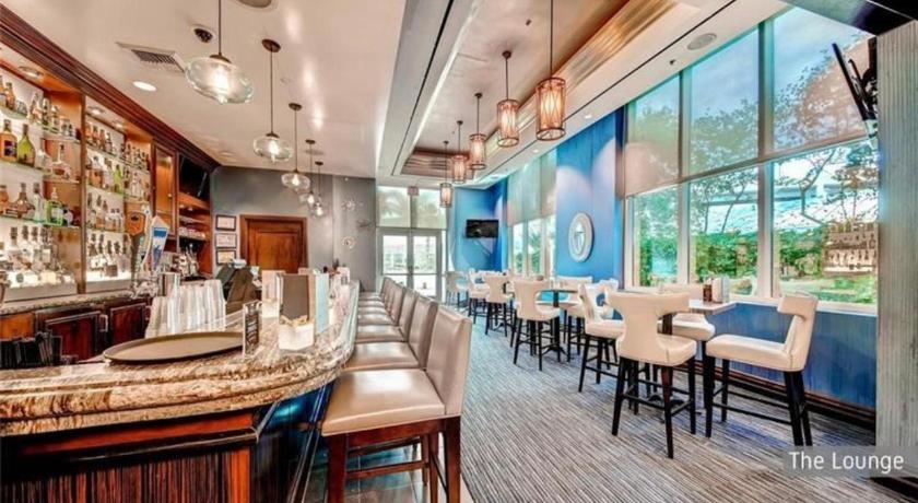 라스베이거스 / 라스베가스 (NV) The Rosé II MGM Signature Studio Suite Tower 3 5 MIN WALK FROM F1 GRANDSTAND (The Rose II MGM Signature Studio Suite Tower 3 5 MIN WALK FROM F1 GRANDSTAND) 4성급 숙소 레스토랑