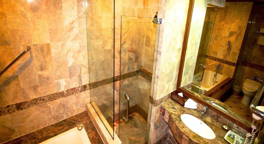 Image of Quadruple Room with Balcony 13