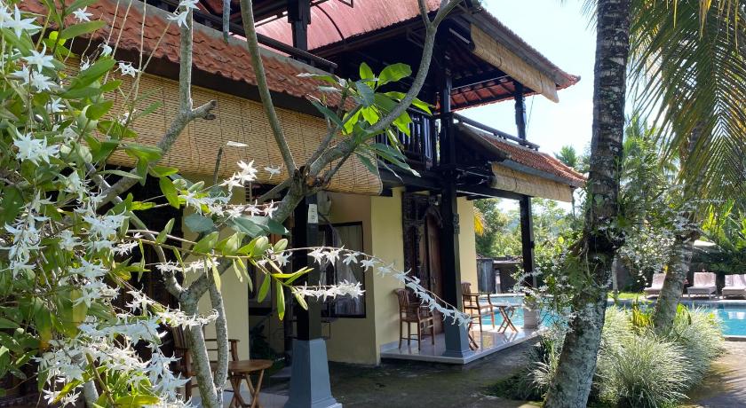 Image of Two-Bedroom House 13