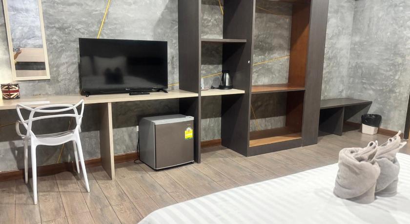 Image of Superior King 8