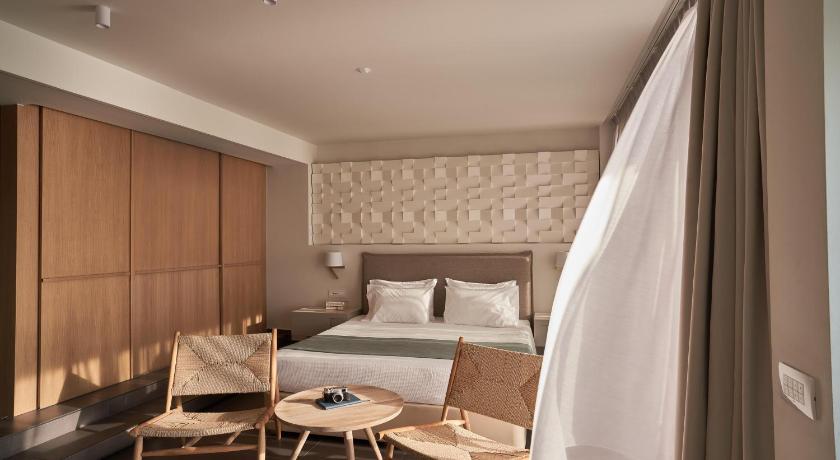Image of Junior Suite Seafront 1