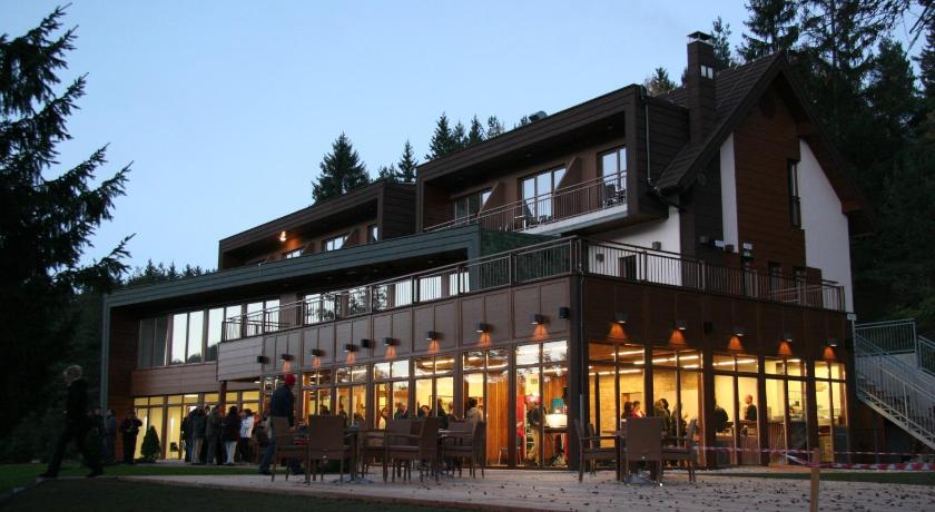 Hotel Rakitna — Hotel in Borovnica