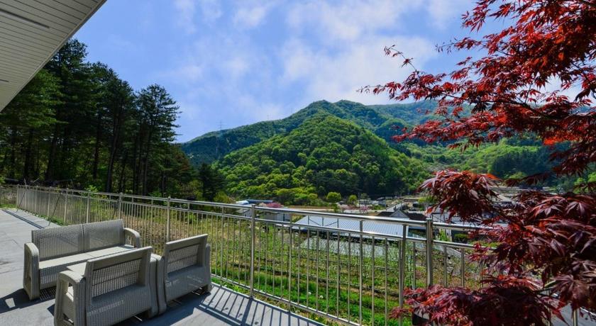 가평 헬리오스 프라이빗 풀 빌라 (Helios Private Pool Villa) 3성급 게스트하우스 전망