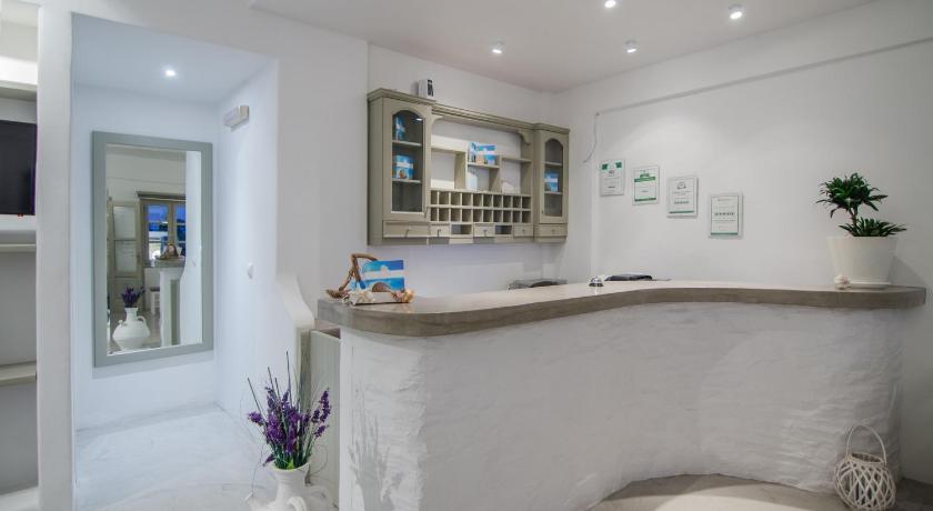 Island House Hotel photo