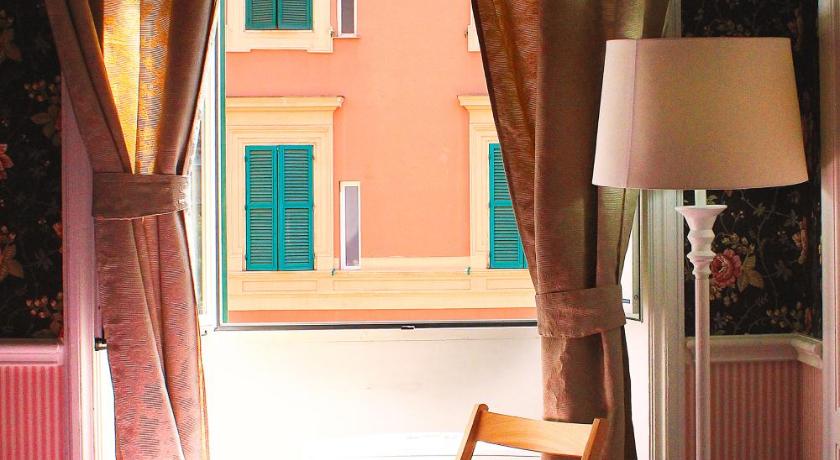 Image of Double room with private bathroom 0