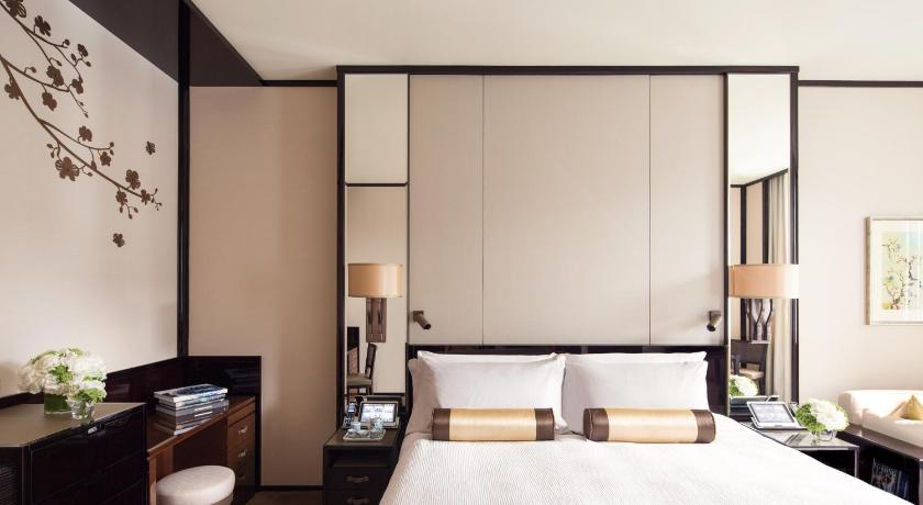 Image of Deluxe Courtyard 0