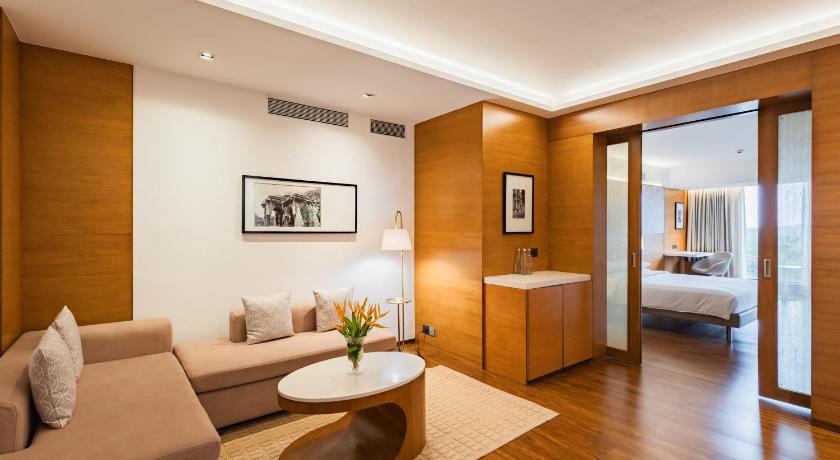 Image of Hyatt Suite 1