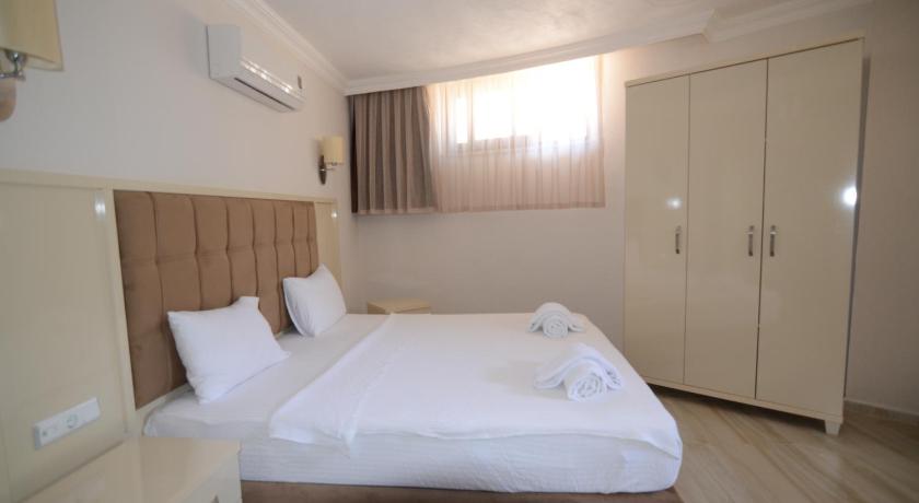 Funda Hotel