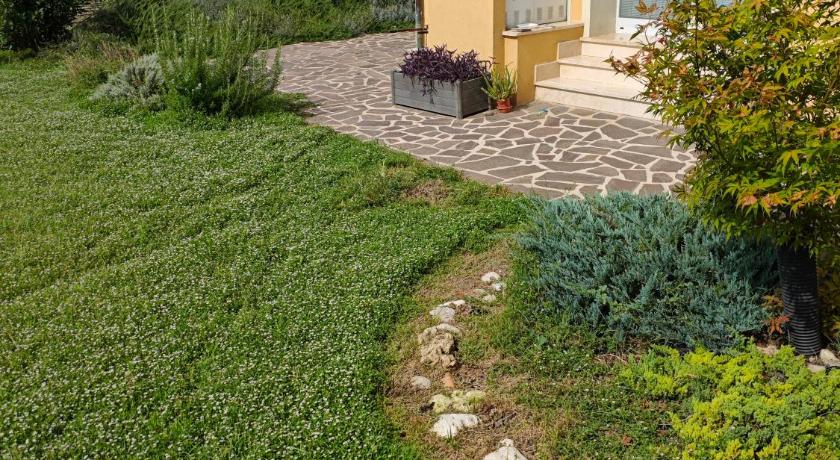 Assisi La Casetta di Bottino 3-Star Hotel exterior