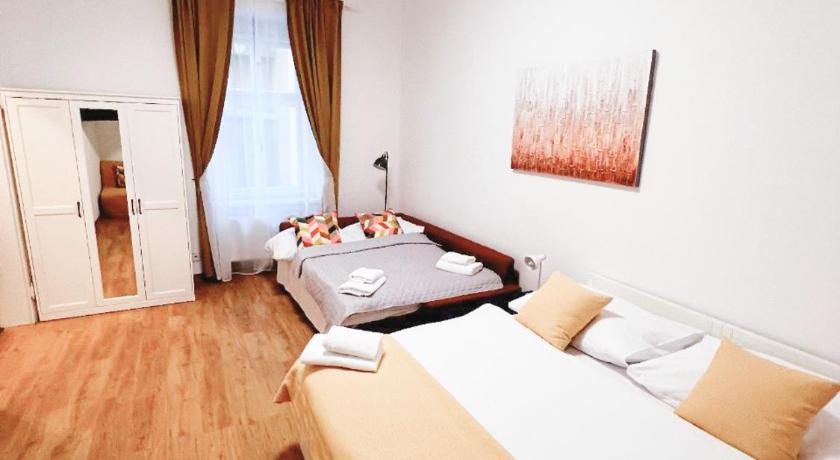 Image of Apartment 9