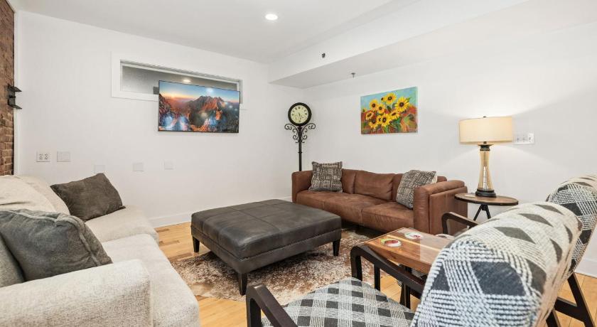 페이엣빌 (AR) West Dickson Loft Nightlife Hub 0 4mi UofA 3성급 숙소 스위트룸