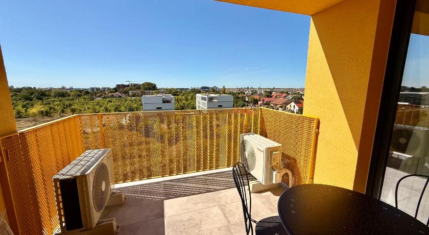 Timișoara Vesel Fluturas Chic Apartment 4-Star Single Room pool