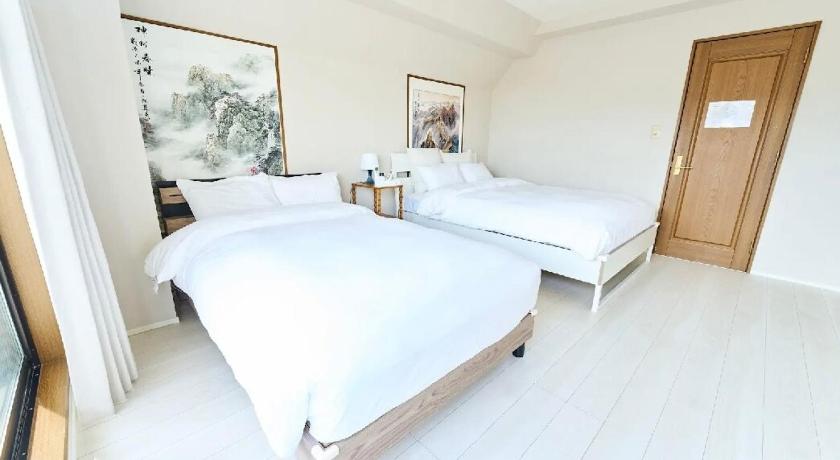 東京 Sakura house 宿泊施設 プール