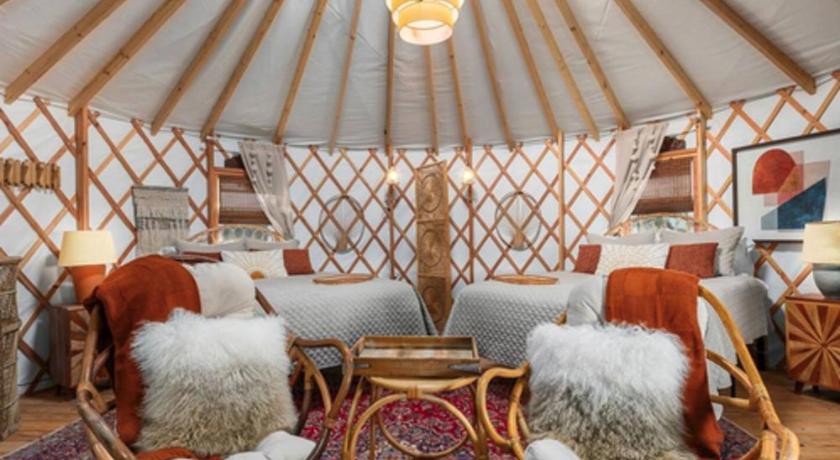 クロフォード (TX) Boho Bliss Yurt - Unit # 4 4つ星 宿泊施設 客室