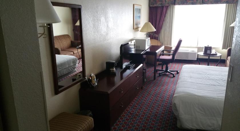 Imperial Swan Hotel and Suites Lakeland