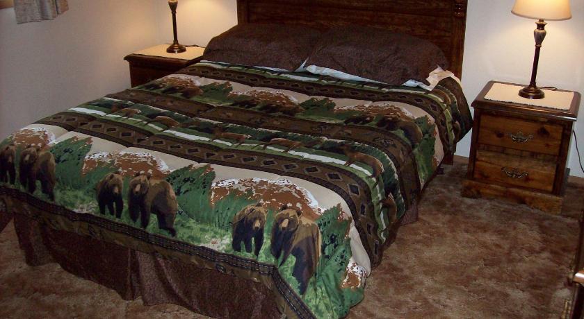 Alaska's Kenai Jim's Lodge & Guide Service photo
