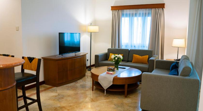 Fotografija Apartma s 4 spalnicami (Four-Bedroom Suite) 7