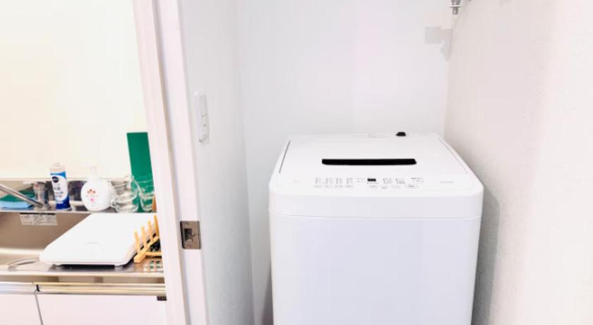 東京 村上義男デザイン 東京都心 完全貸切 映画室 池袋電車6分 新宿渋谷直通 ショッピングに便利 WiFi 長期OK WAGAMAMA小竹向原TAKA 102室 2つ星 シングルルーム プール