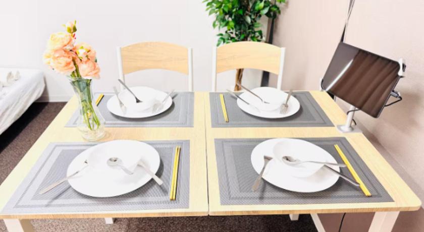 東京 村上義男デザイン 東京都心 完全貸切 映画室 池袋電車6分 新宿渋谷直通 ショッピングに便利 WiFi 長期OK WAGAMAMA小竹向原TAKA 102室 2つ星 シングルルーム プール