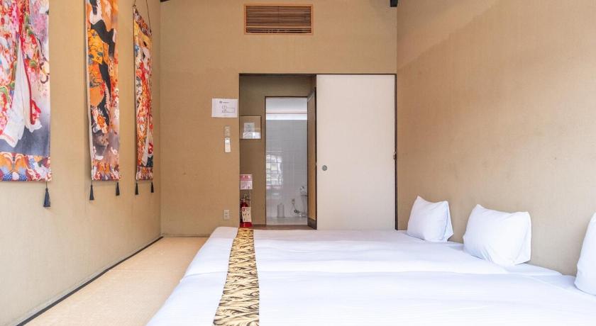 京都 花見 高瀬川 3つ星 宿泊施設 ロビー