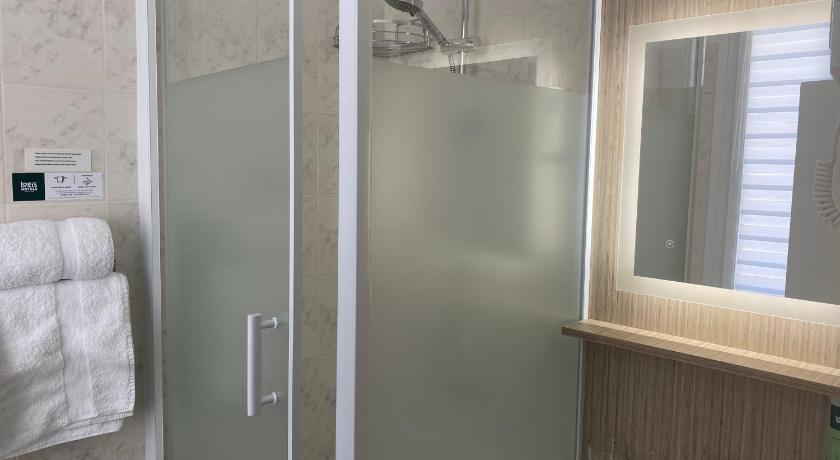 Immagine di Camera Superior Doppia con Letto Matrimoniale (Superior Double Room) 6