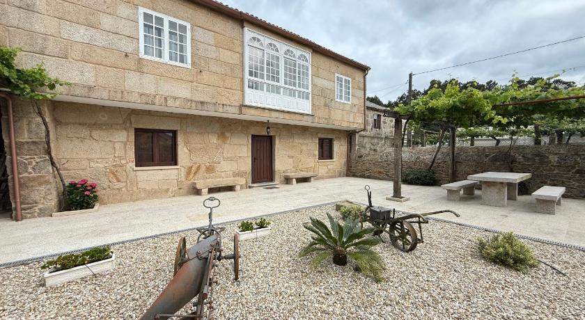 Casa Aldea de Pineiro, Turismo Rural Padron by URent