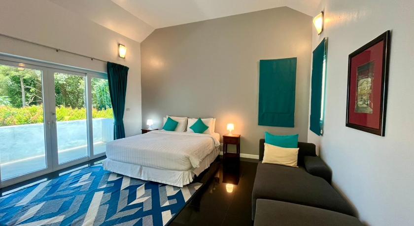 Image of Four-Bedroom Villa 6