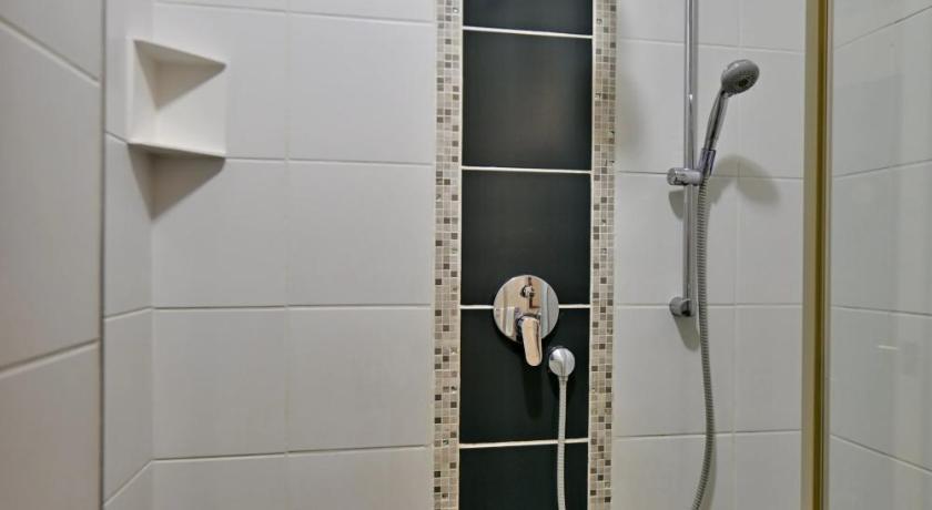 Image of Double Room -  Non Smoking 14