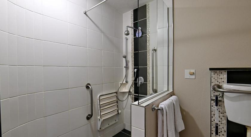 Image of Twin Room - Disability Access 2