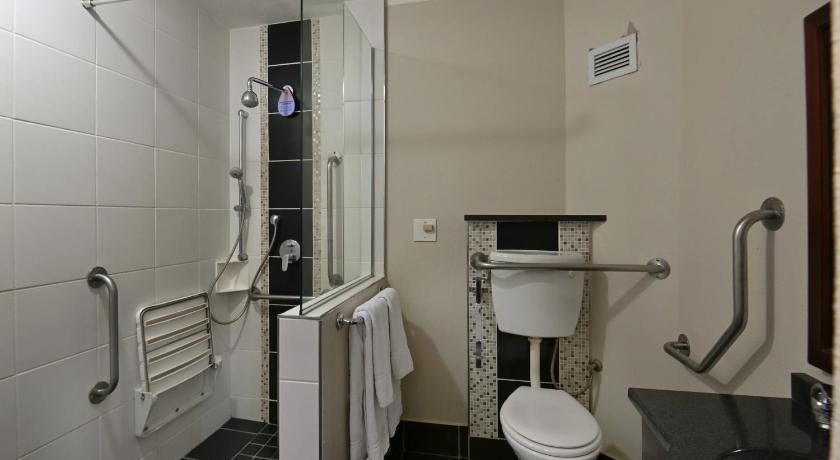 Image of Twin Room - Disability Access 6
