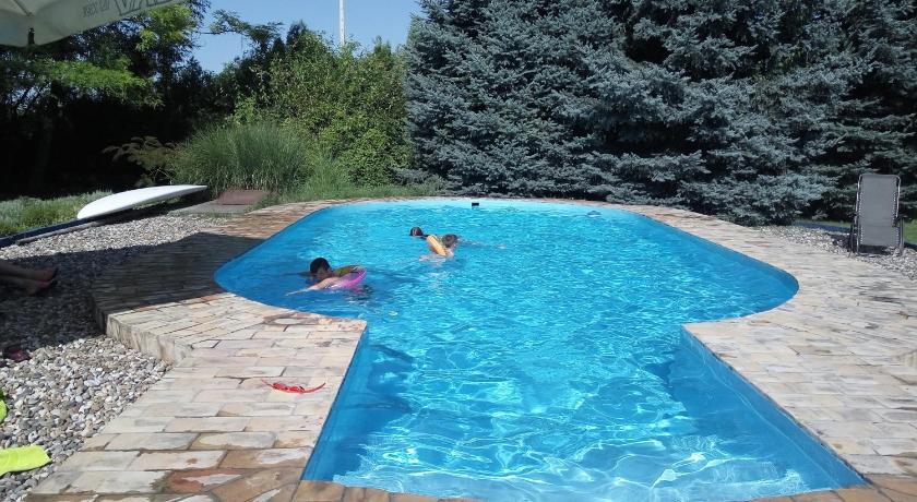 Country House Majkin Salas — Hotel in Palic