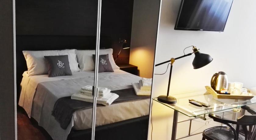 Image of Deluxe Room 6