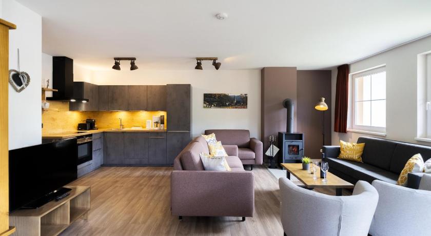 Image of Three-Bedroom Apartment 0