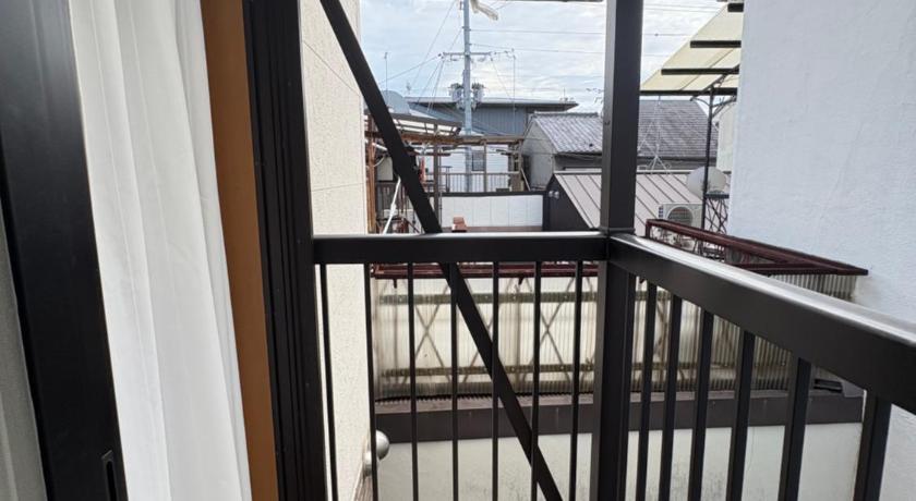 Kyoto 夏様香驛 Spacious Traditional Kyoto House, 4 Bedrooms, Sleeps 8, 2 Bathrooms 3-Star Accommodation restaurant