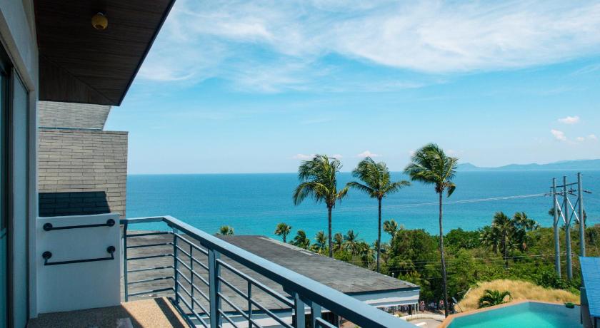 Image of King Suite with Ocean View 1