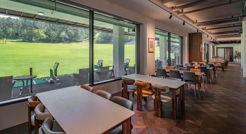 부산 해운대비치레스트필드 (Haeundae Beach Restfield) 호텔 수영장