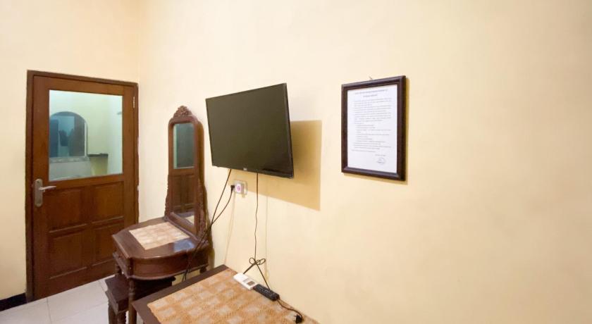 Wisma Kartini Syariah near Alun Alun Sidoarjo RedPartner - image 16