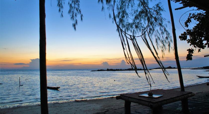 Haad Chao Phao Resort photo