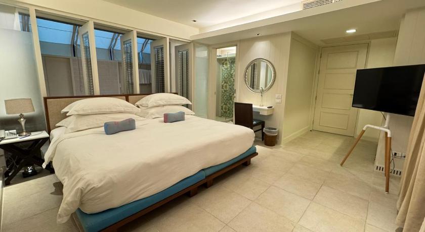 Image of 3-Bedroom, Private Pool Villa, Non-Smoking 1