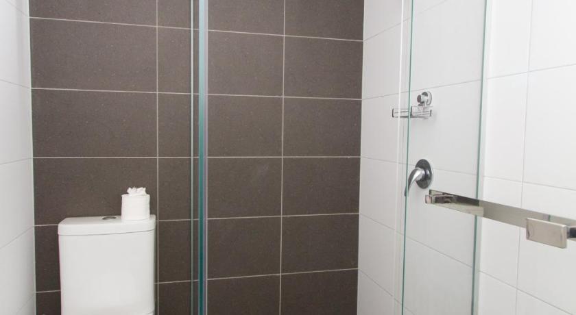 Image of Executive Studio 12