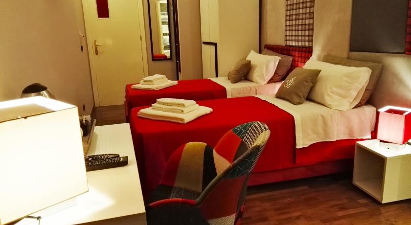 Image of Double or Twin Room with Balcony 8