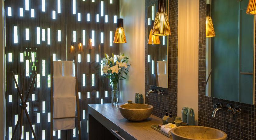 Image of Mia 5-Bedroom Luxury Residence - Check-In 3 PM, Check-Out 11 AM 2
