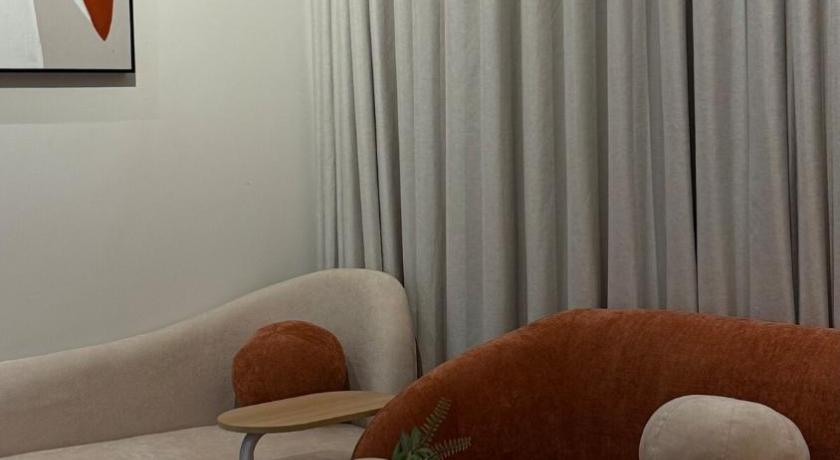 达曼 Luxury 1BR Suite Walk to Cafe&Supermarket 2星级 单人房 外观