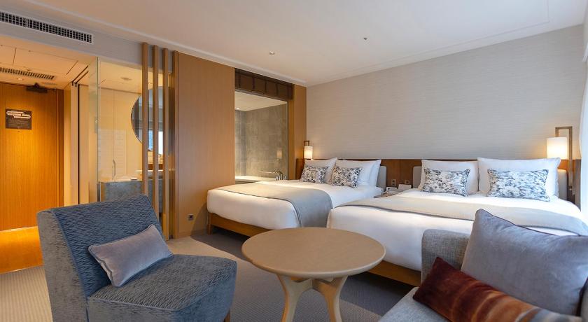 Image of Premier Grand Deluxe 2 Queen Beds with Club Lounge Access 1