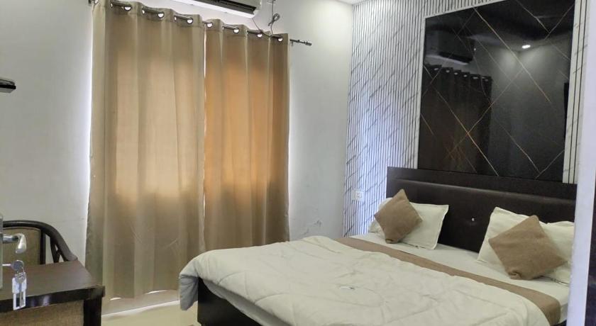 hotel Satya - image 32