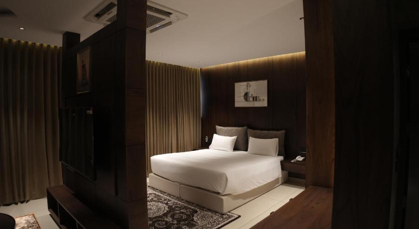 Jas Grand Inn - image 26