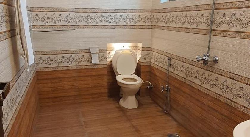 Hotel Luxe Height Lahore - image 10