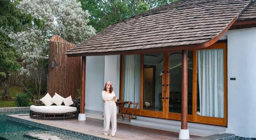 Image of Boribot House with Pool Access 8