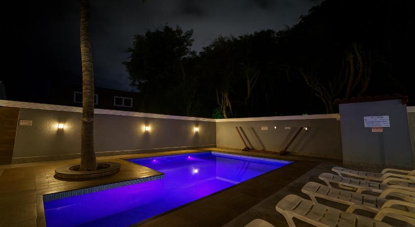 과루자 Marmeu Enseada com Hidro Aquecida Privativa 4성급 게스트하우스 레스토랑