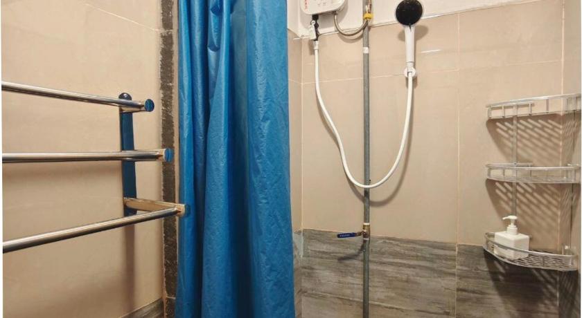 Image of Twin Room with Private Bathroom 14